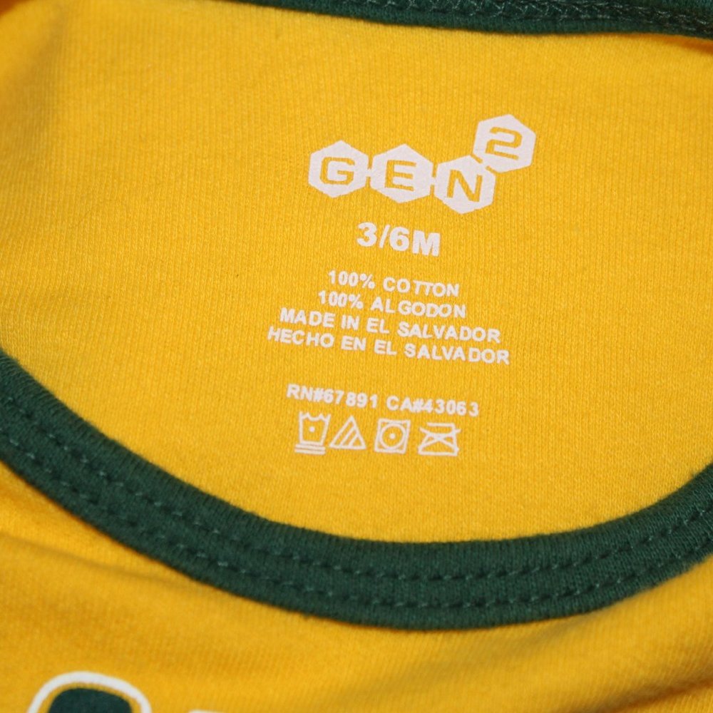 **SOLD**GEN 2 Oregon Ducks Onesie - Picture 7 of 8